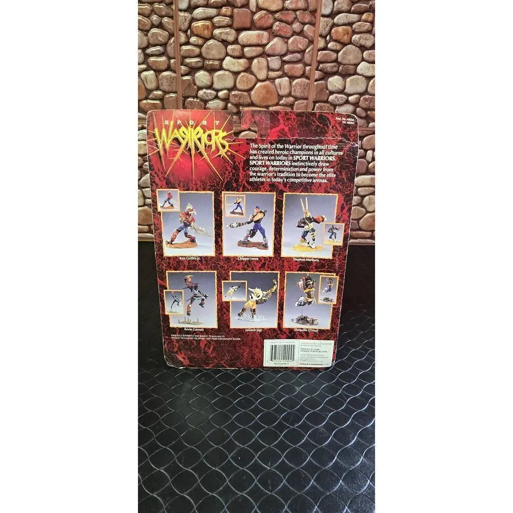 KEVIN GARNETT 1999 CrazyWorks SPORTS WARRIORS Sealed Figure